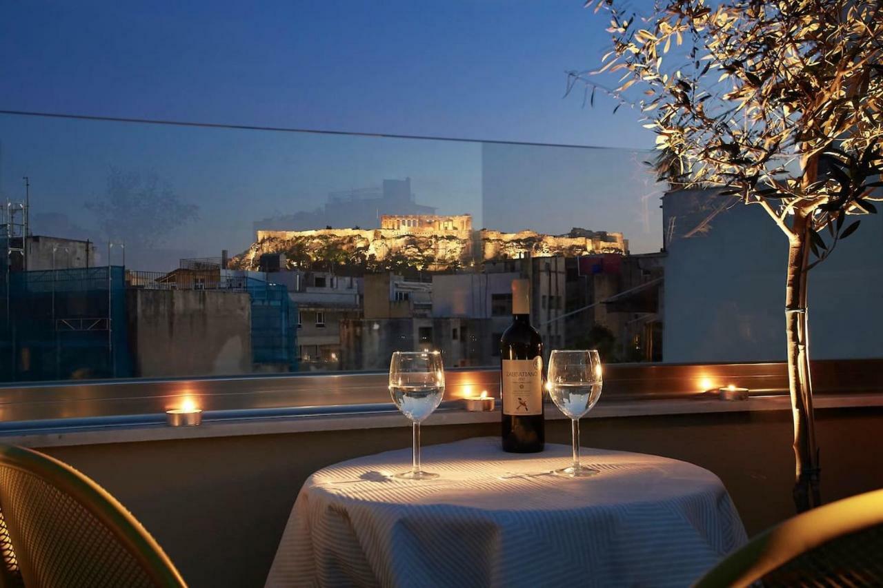 Live In A Funky & Renovated Studio Near Acropolis Athena Bagian luar foto